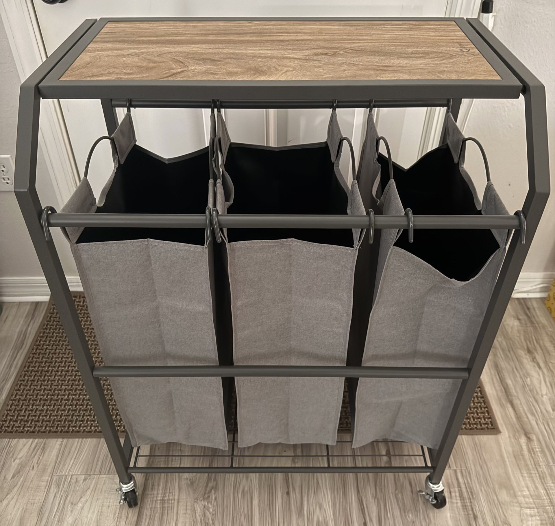 TRINITY 3-bag Laundry Cart with Flip-up Top