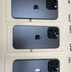 iPhone 15 Pro Max Unlocked 256Gb Like New With Warranty !!