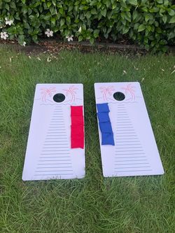 *LIKE NEW* 4x2 Cornhole Game