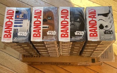 Band-aid Brand Adhesive Bandages for Minor Wound Care, Star Wars Characters, Assorted Sizes, 20 Count (Pack of 24)