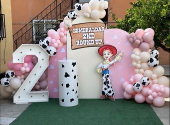 Balloon garland
