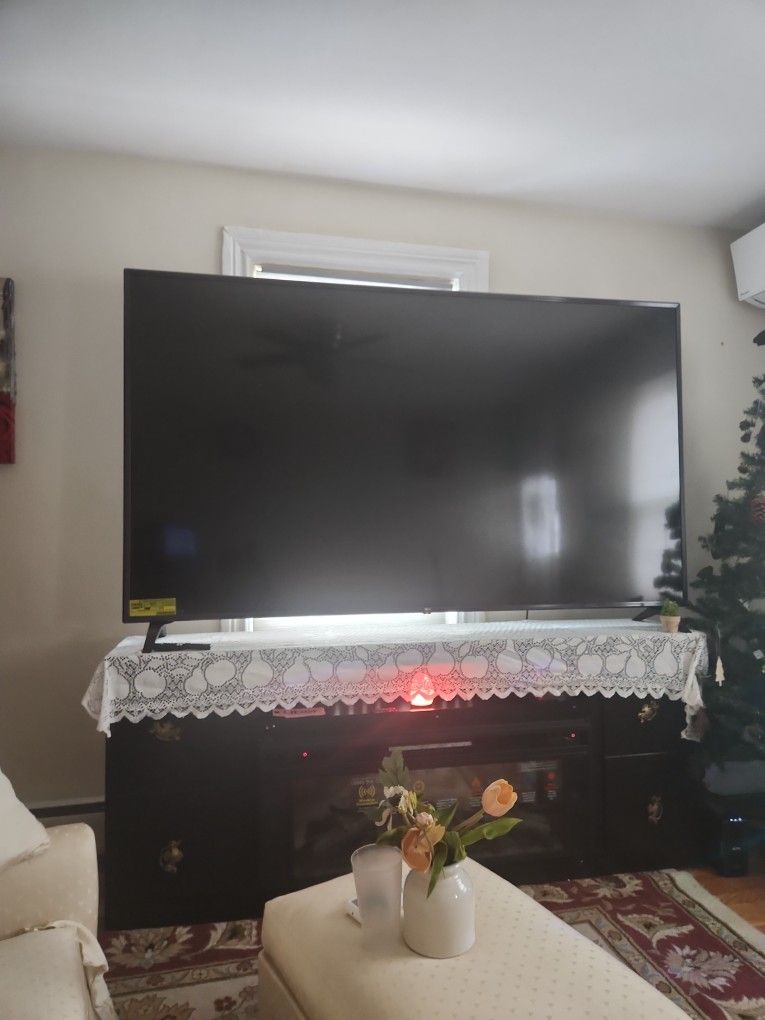 LG 86 Inches