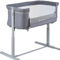 Pamo babe Bassinet Bedside Bassinets 8 Recline Heights Portable Crib Comfortable Mattress