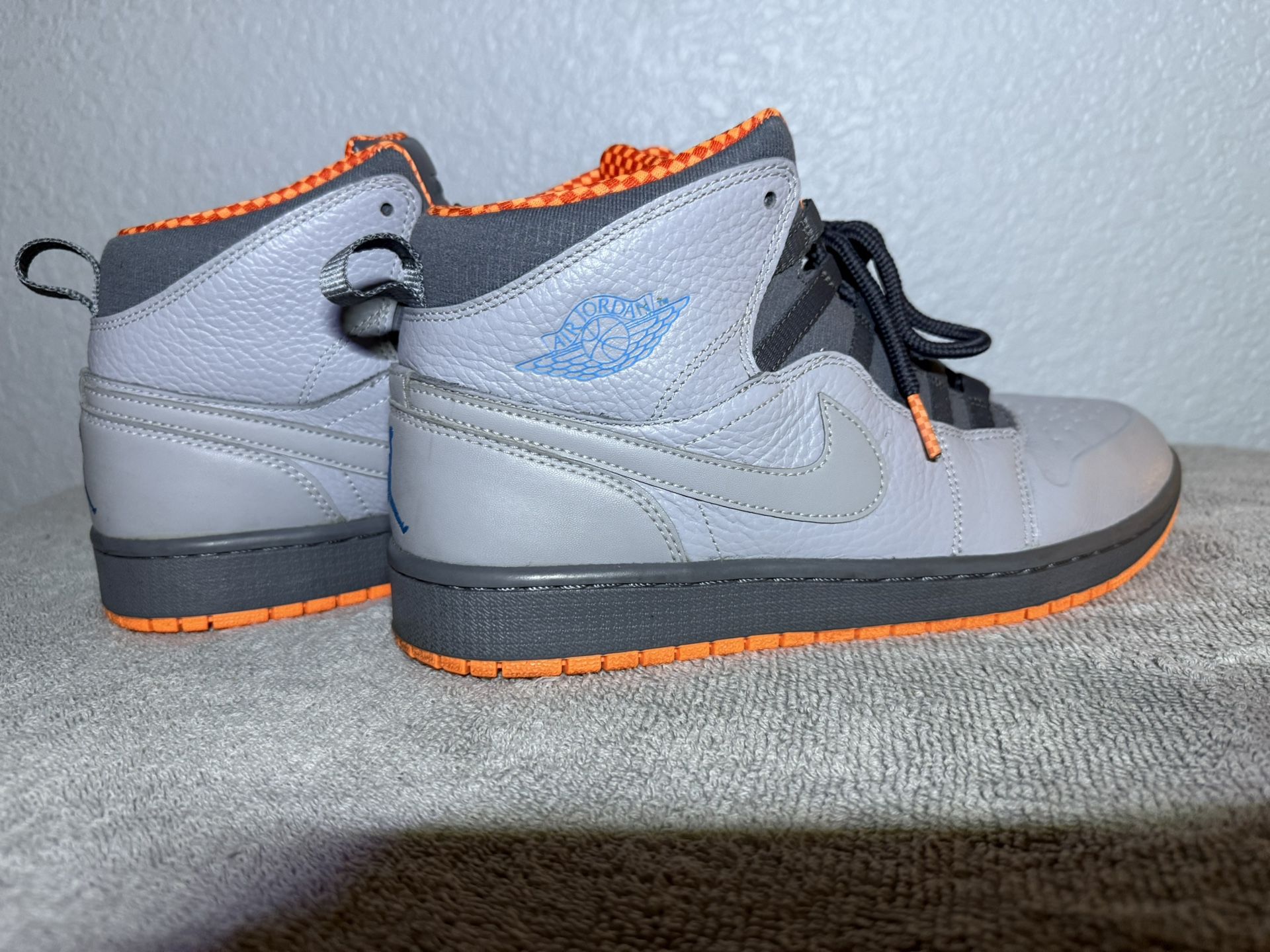 Jordan 1 Retro 94 Bobcats