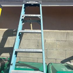 8’ Ladder