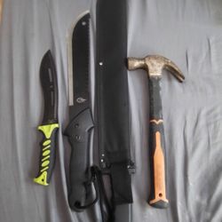 Machete(s)/Hammer