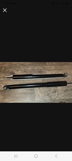 Dodge Charger  Rear Shocks