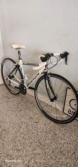 Bianchi Dama Bianca She Alu/Carbon,(48cm Petite) for Sale in San