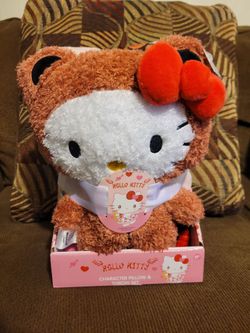 Sanrio Hello Kitty Hugger & Throw Blanket Set