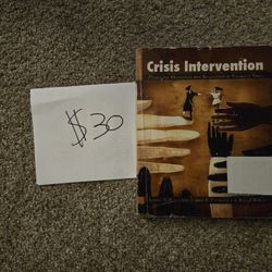 Crisis Intervention
Promoting Resilience and Resolution in Troubled Times
Lennis S/Echterling Jack H. Presbury
J. Edson Mckee