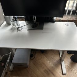 Electric Standing Desk- Height Adjustable 
