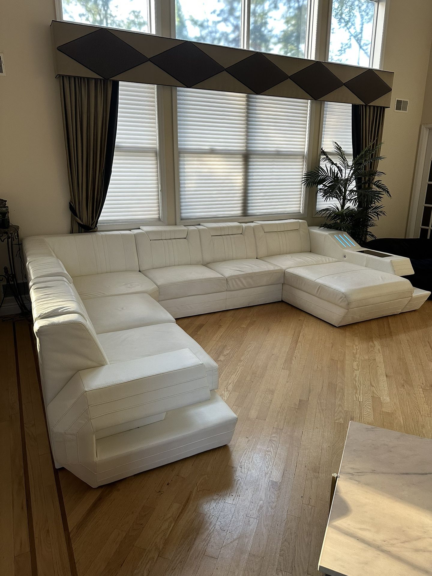 White Sectional Couch And Table