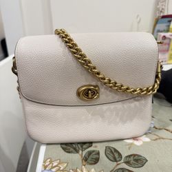 Coach Cassie 19 Small 