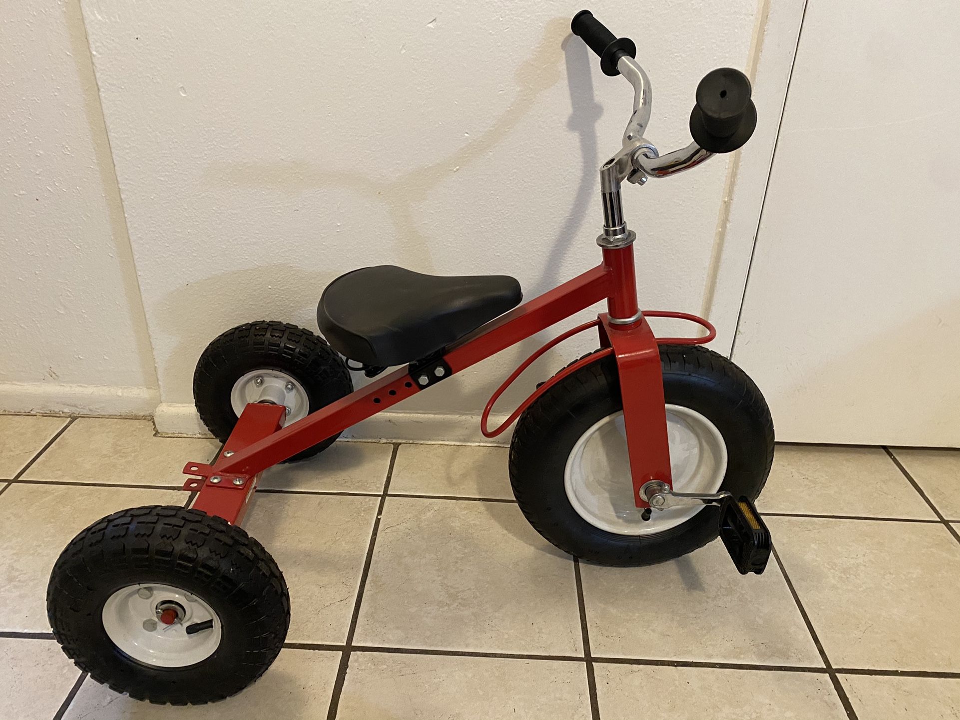 tricycle Like New!