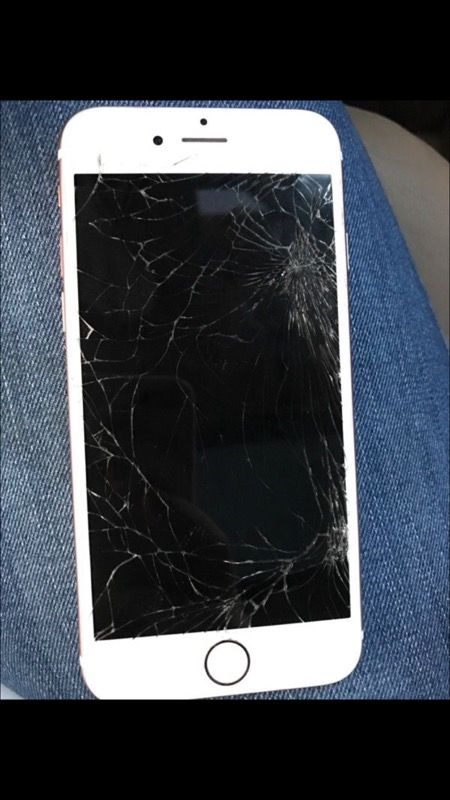 IPhone 6S Cracked screen T-Mobile