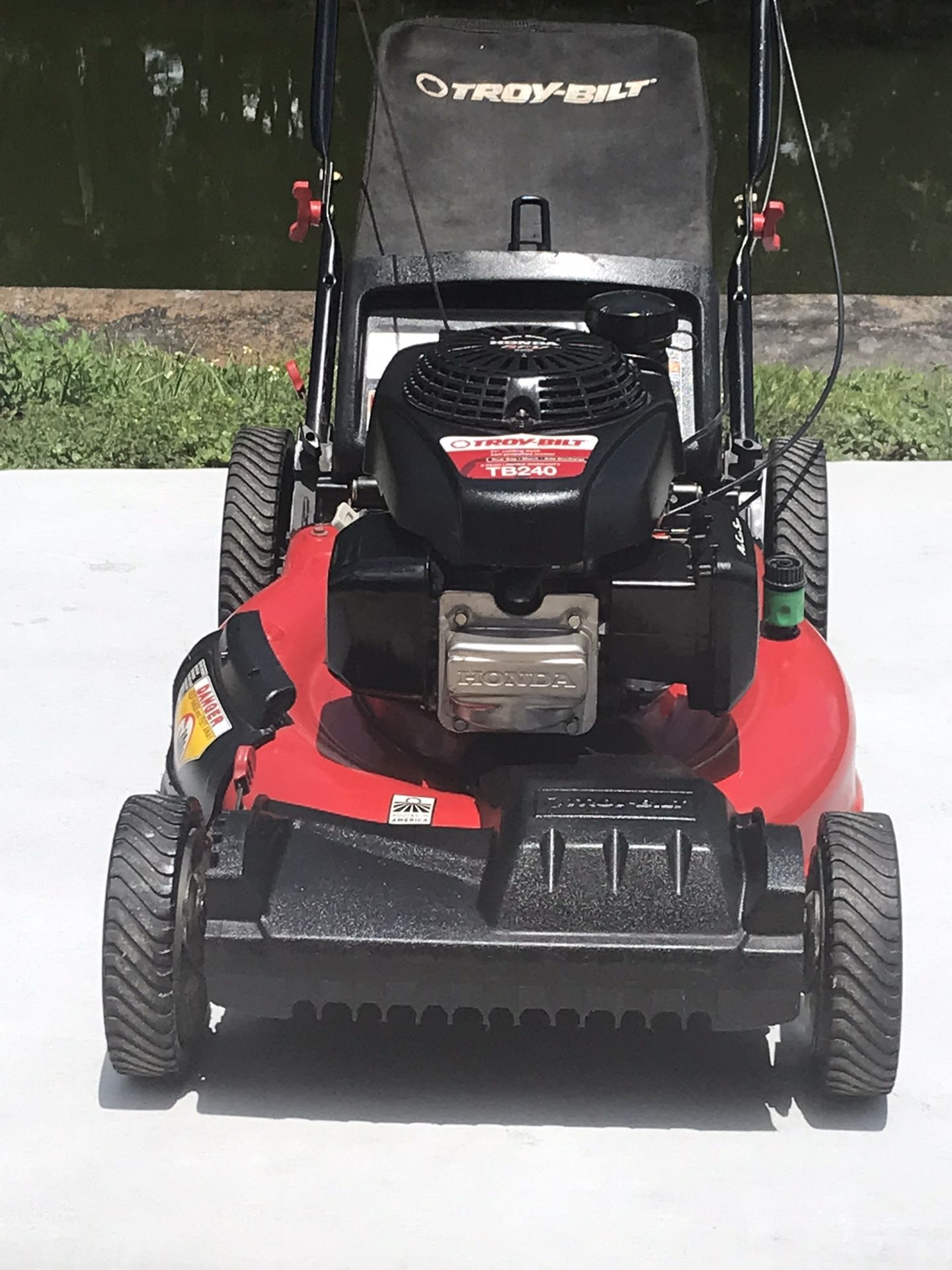 Troy Bilt TB 240 Honda 160cc motor High Wheel Self Propelled mower Everything works mower well maintained