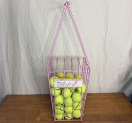 Wilson 75 Tennis Ball Pick Up - Pink w/ the Hope Ribbon.
