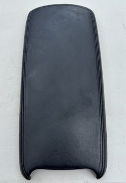 2007-2013 Lexus IS250 IS350 Armrest/Center Console Lid Black Leather Black Stich