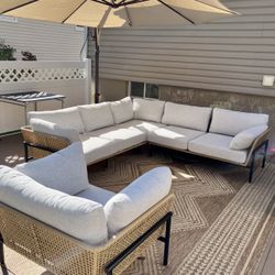 Castlery 5 Seat L Shape Sectional 