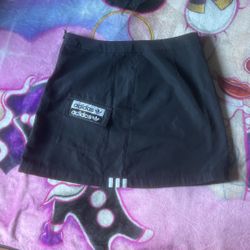 Adidas Skirt Size Small Make Me An Offer 