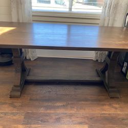 Dining Table And 6 Chairs 