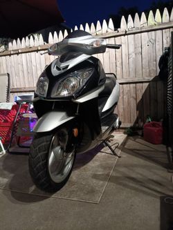 150 cc scooter