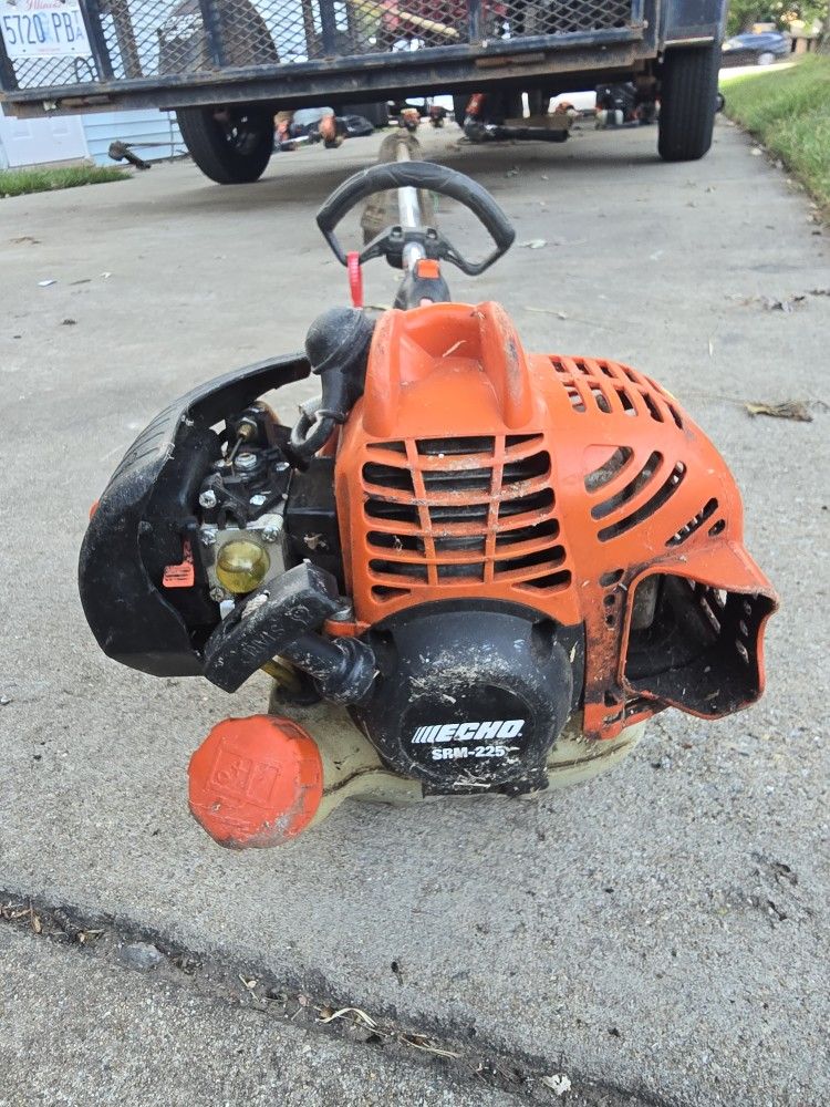 Echo String Trimmer