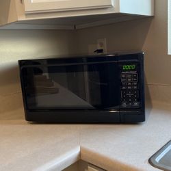 Hamilton Beach Countertop Microwave