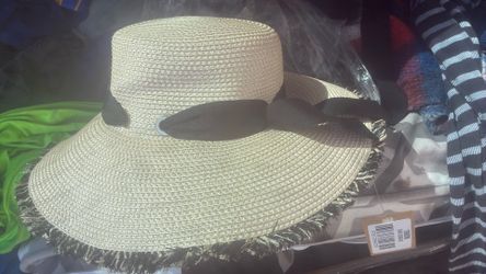 Eric Javits “ Aruba “ style floppy /sun hat