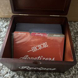 NEW RECIPE BOX WITH CARDS 