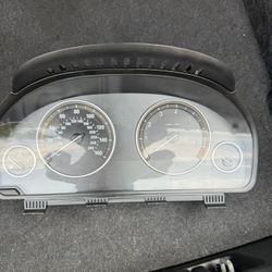 BMW Cluster 