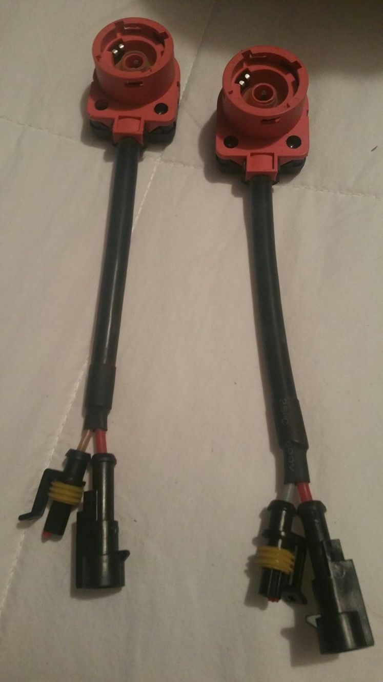 2X D2S/D2R/D2C STOCK HID CONVERT TO AFTERMARKET BALLAST ADAPTERS PLUG CONNECTORS