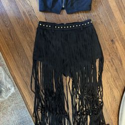 Halloween Costume Sexy Studded Cowgirl Country Concert Stagecoach Black Side Fringe Crop Top