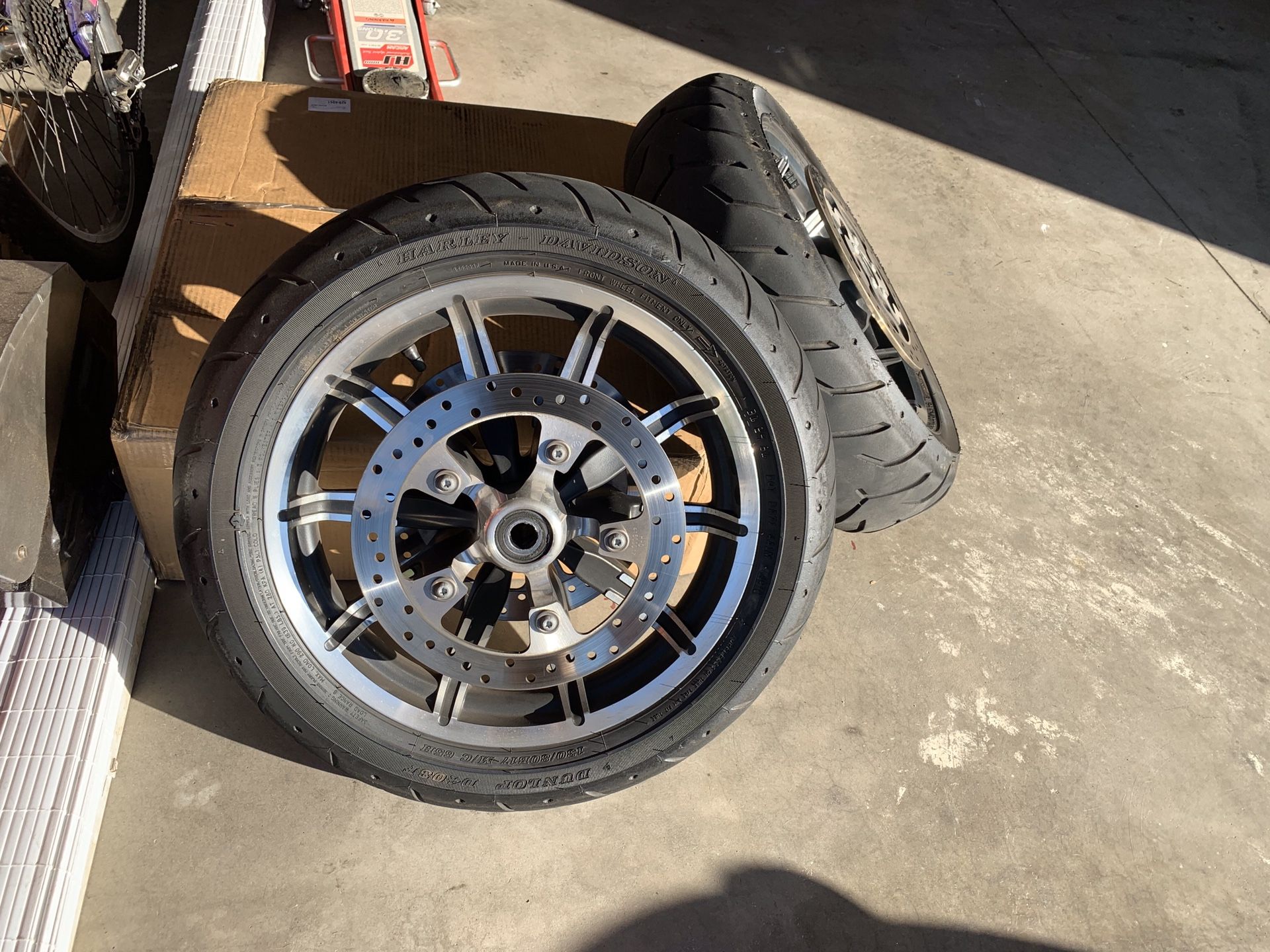 Harley Davidson wheels and tires
