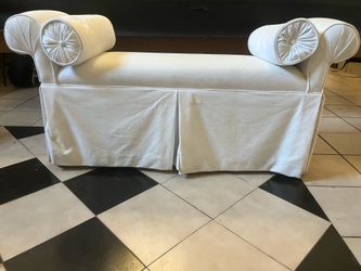 White sitting bench