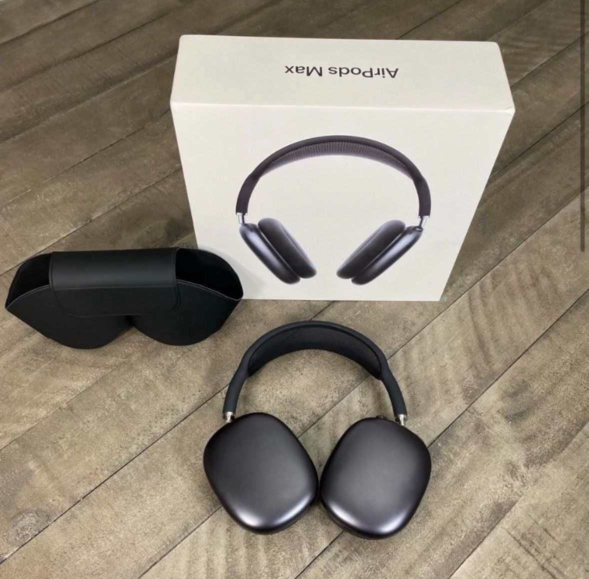 AirPod Maxes - Midnight - USB-C