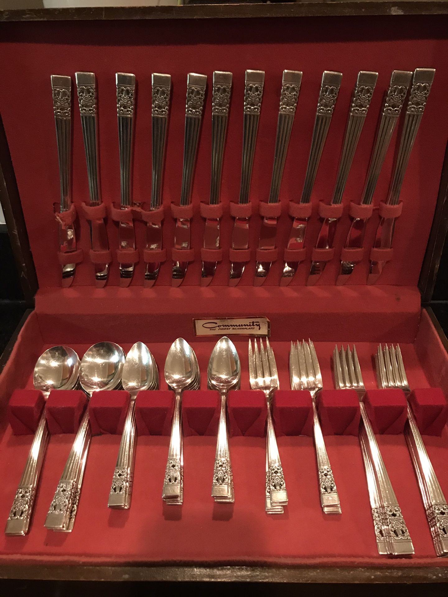 78 piece silver plated flatware