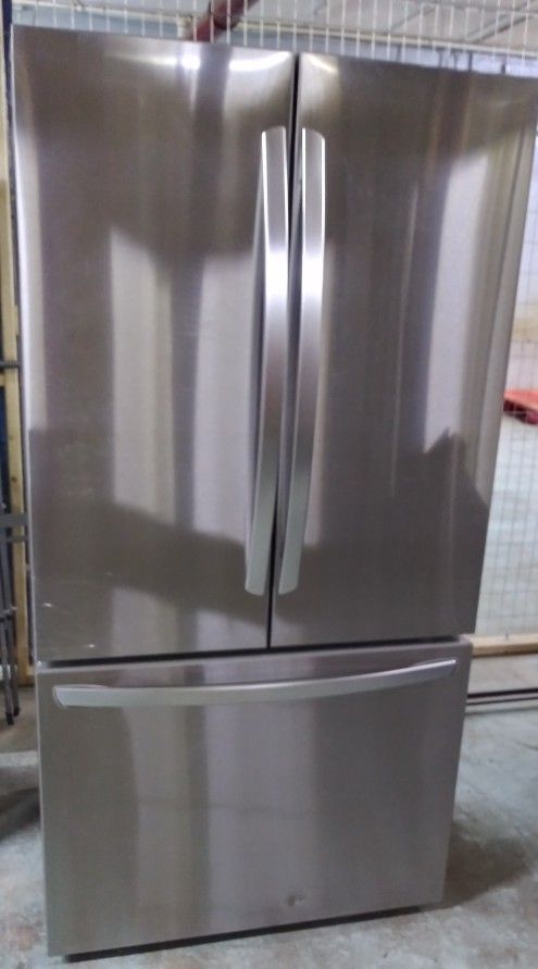 New LG Refrigerator