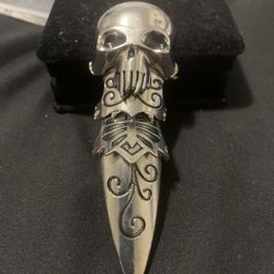 Man Or Woman Skull Ring