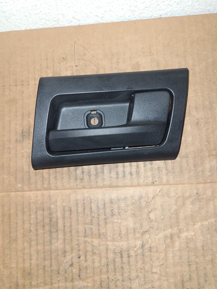 Ford Crown Victoria 03 - 05 Right Rear Interior Door Handle