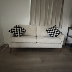 Couch (comes with pillows if wanted)