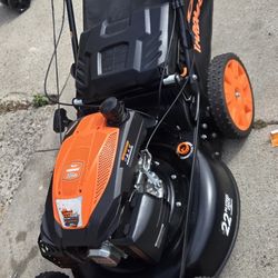 Podadora Yard Max Self Propels 6 Speed