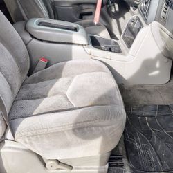 Nice Dark Gray Cloth Seats, Fits 99-06 NBS Truck's and SUVs 