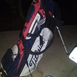 Titleist. Golf Bag Tyler's Players 5 Golf Bag Stand Navy Blue Red And White  Very Good Shape