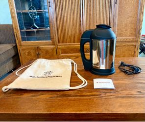 Almond Cow Plant-Based Milk Maker – Like New
