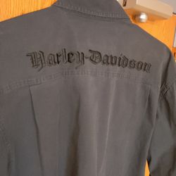 Harley Davidson vintage Shirt / thin Jacket size Medium runs big