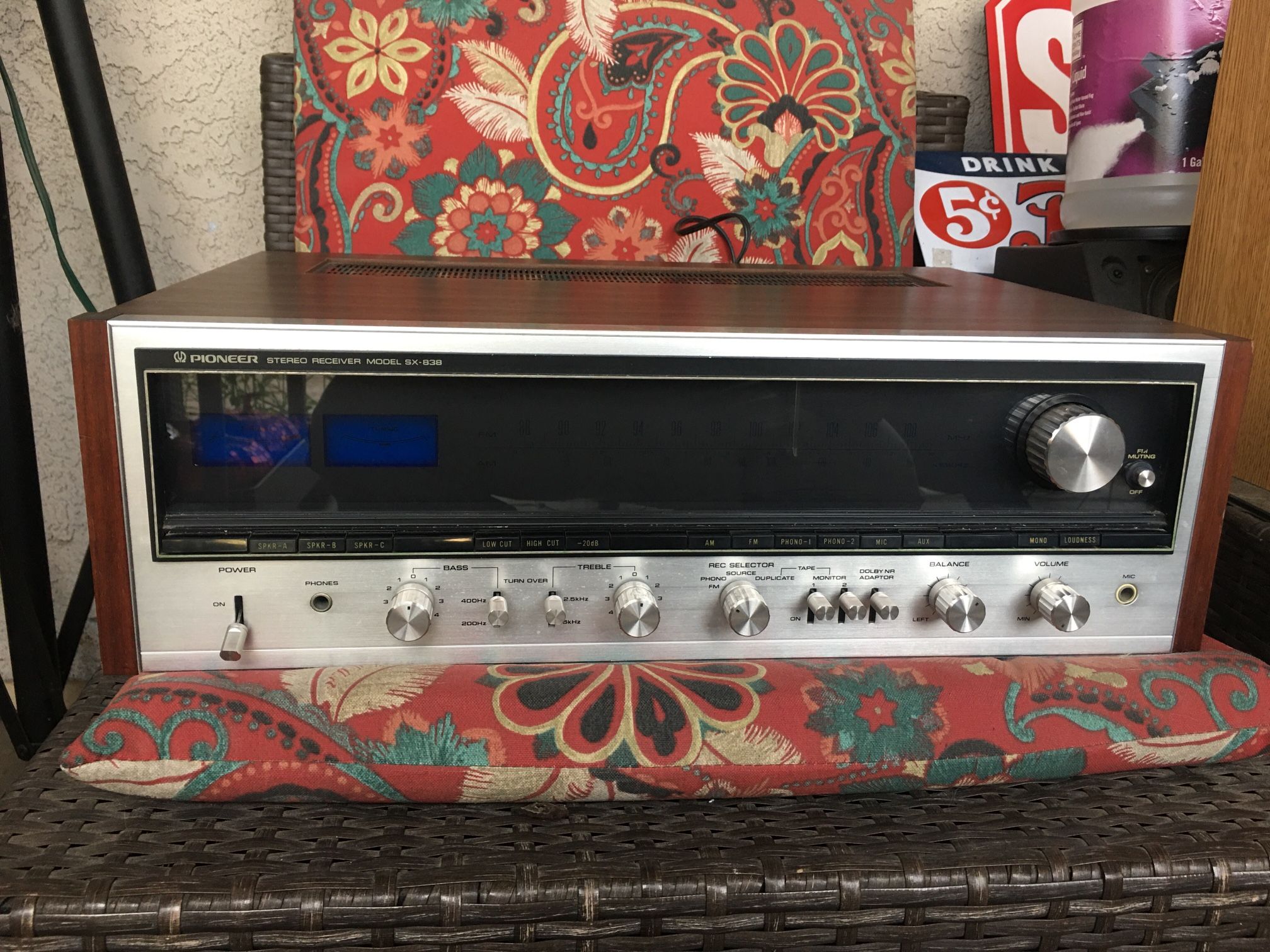 Pioneer stereo receiver model sx 838