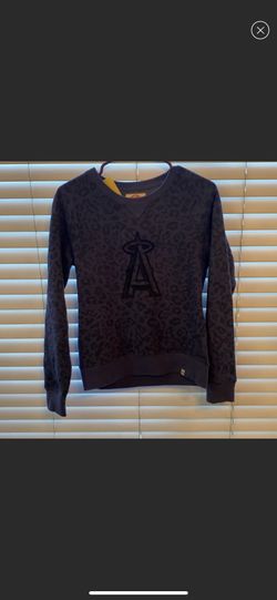 Angels Sweater Size Small