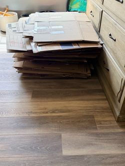 Moving boxes - read description