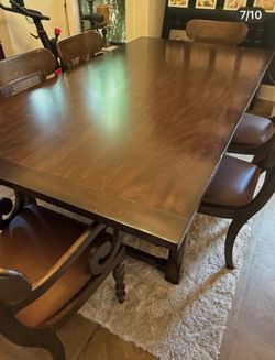 20+ year Vintage old RALPH LAUREN TABLE / chairs (